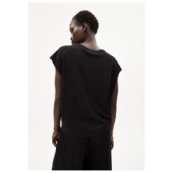 Armedangels Women's Ofeliaa - T-shirt 9 Armedangels Women's Ofeliaa - T-shirt -Maloja Arme Shop armedangels womens ofeliaa t shirt detail 3